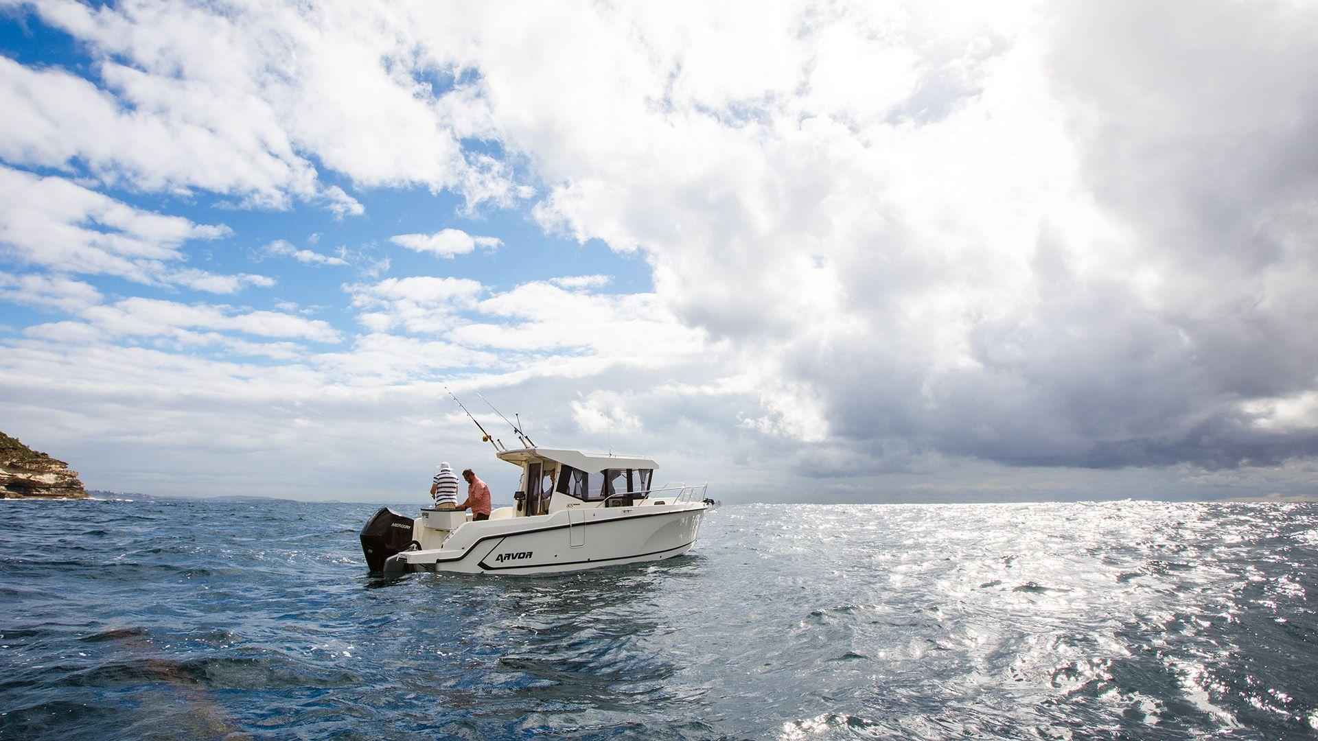 Arvor-805-Sportsfish-External-2_8_11zon